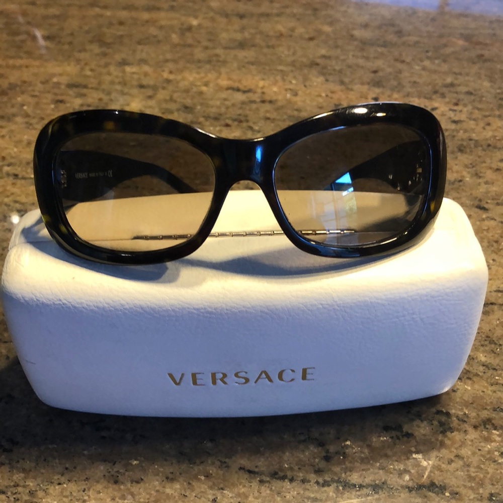 VERSACE sunglasses